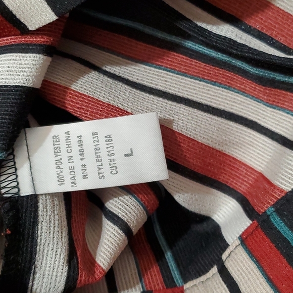 Womens Top - Picture 4 of 4